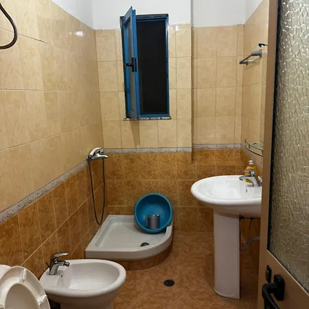 Apartamento Standard House Golem (Tirana)